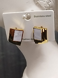 Çelik Sedefli Kare Küpe