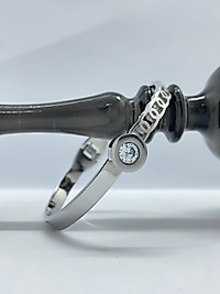 Gümüş Rengi Zincir ve Taş Detay Kelepçe