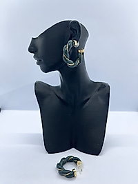 Gold Koyu Yeşil Deri Burgu Model Halka Küpe