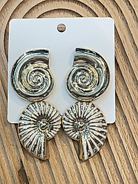 Gold Krem Deniz Kabuğu Küpe