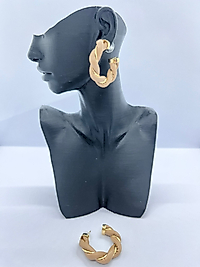 Krem Gold  Burgu Model Halka Küpe