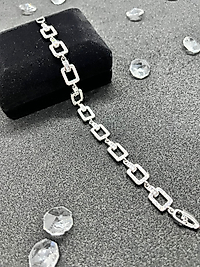 14K  Gümüş Rengİ Kare Taş Detaylı Bİleklİk