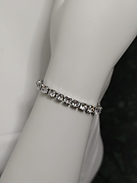 Taşlı Gümüş Su Yolu Bileklik