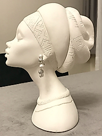 Beyaz Gümüş Yarım Halka Küpe