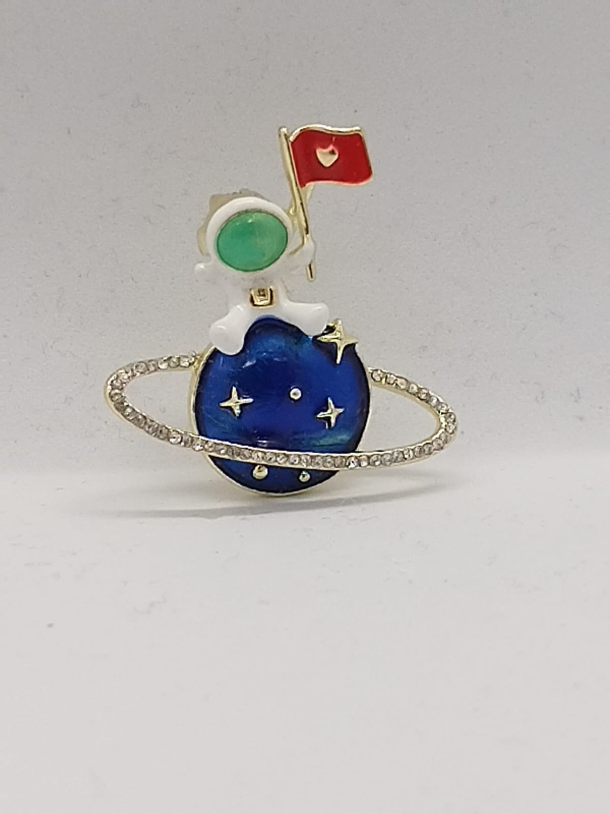 Uranüs&Astronot Figürü Taş Detaylı Broş