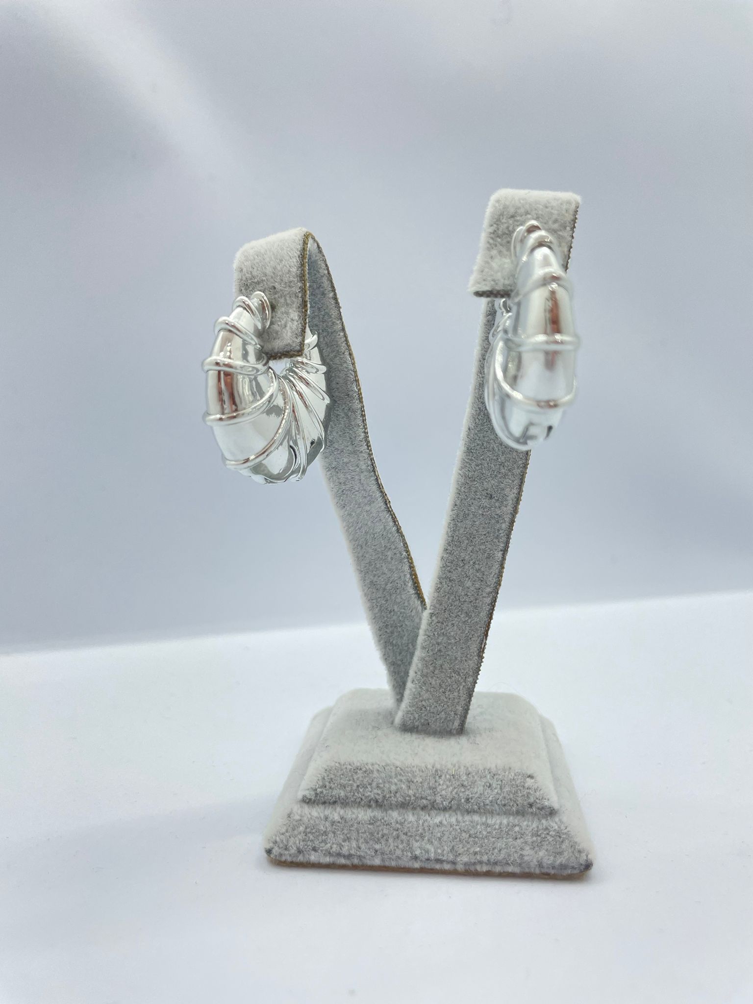 Özel Seri Midye Deseni Gümüş Rengi Küpe