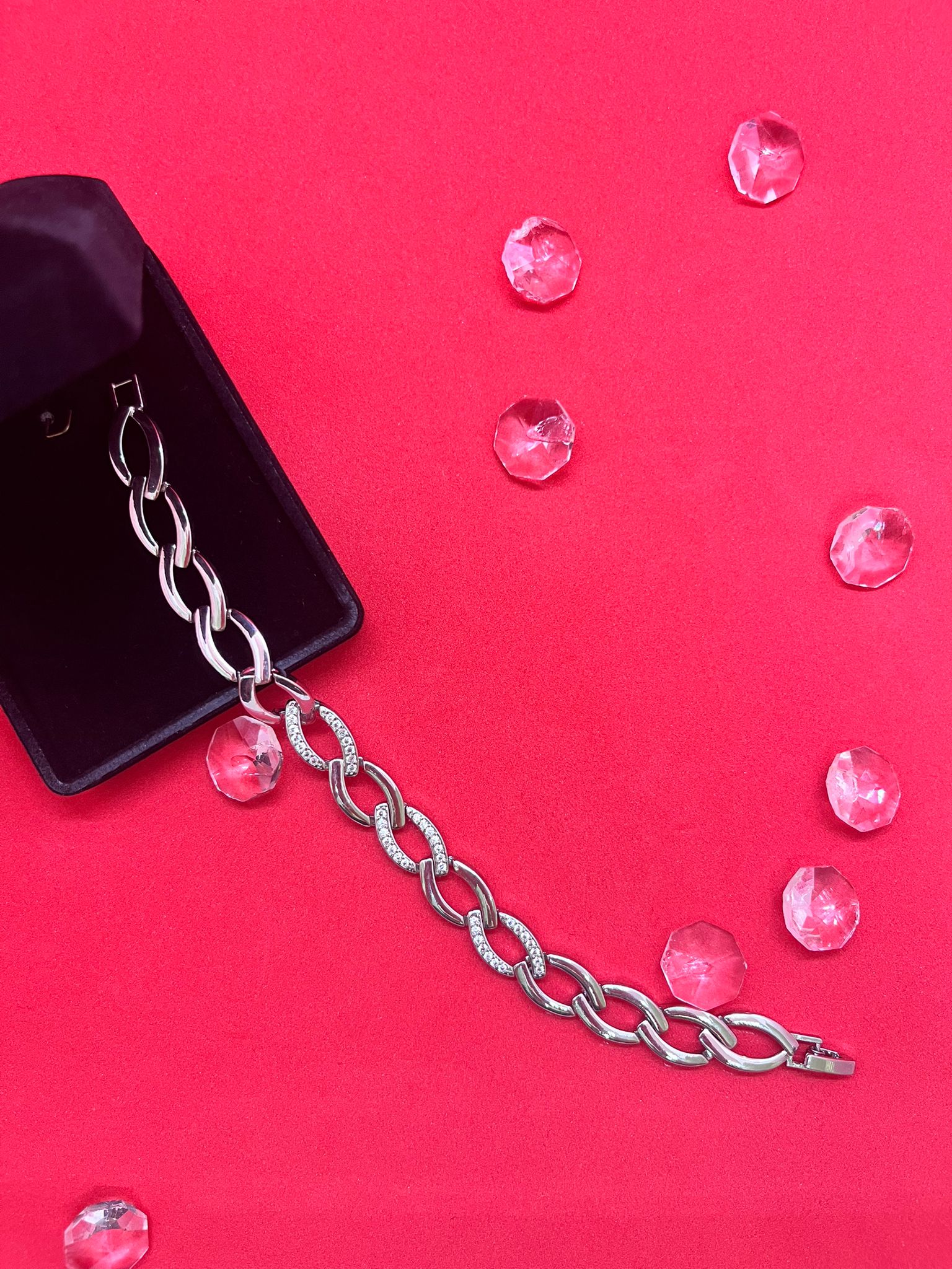 Oval Taş Detay 14K Bileklik