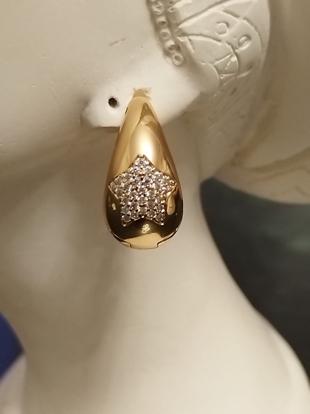 14K Gold Su Damlası Yıldız Detay Küpe