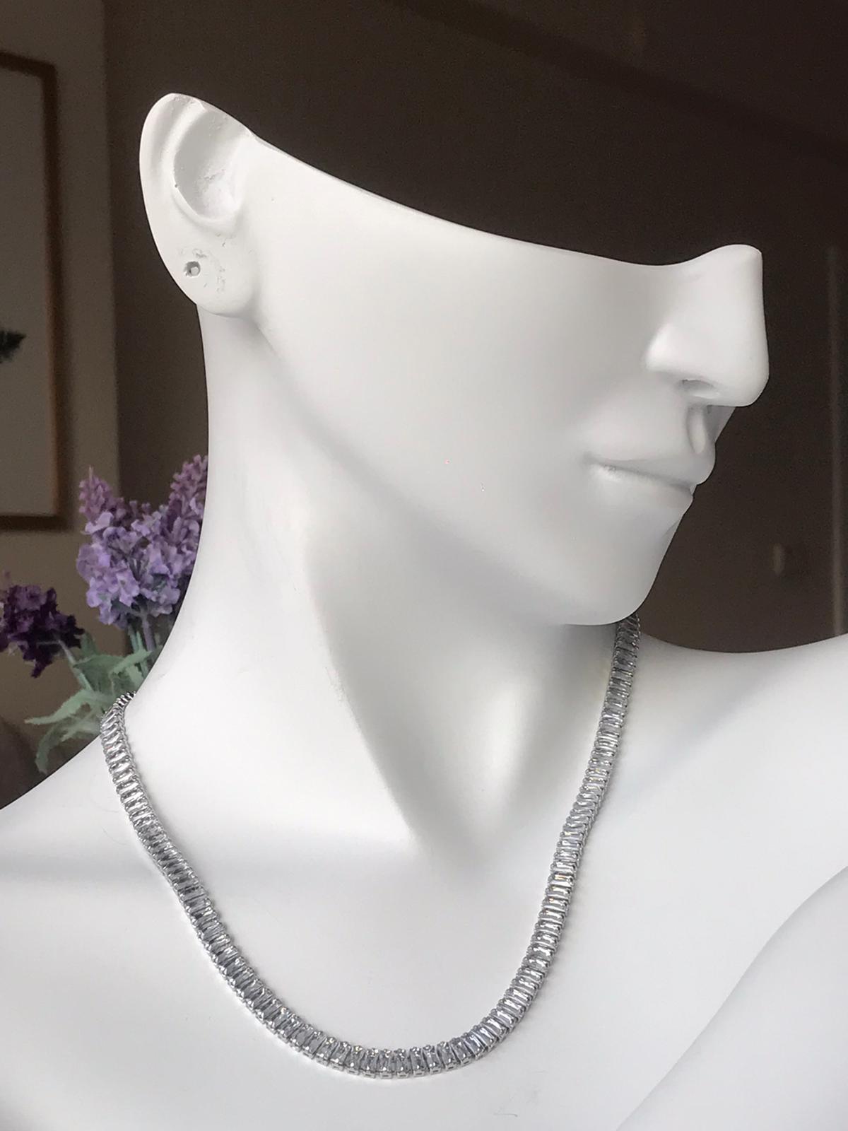 Gümüş Düz Su Yolu Kolye