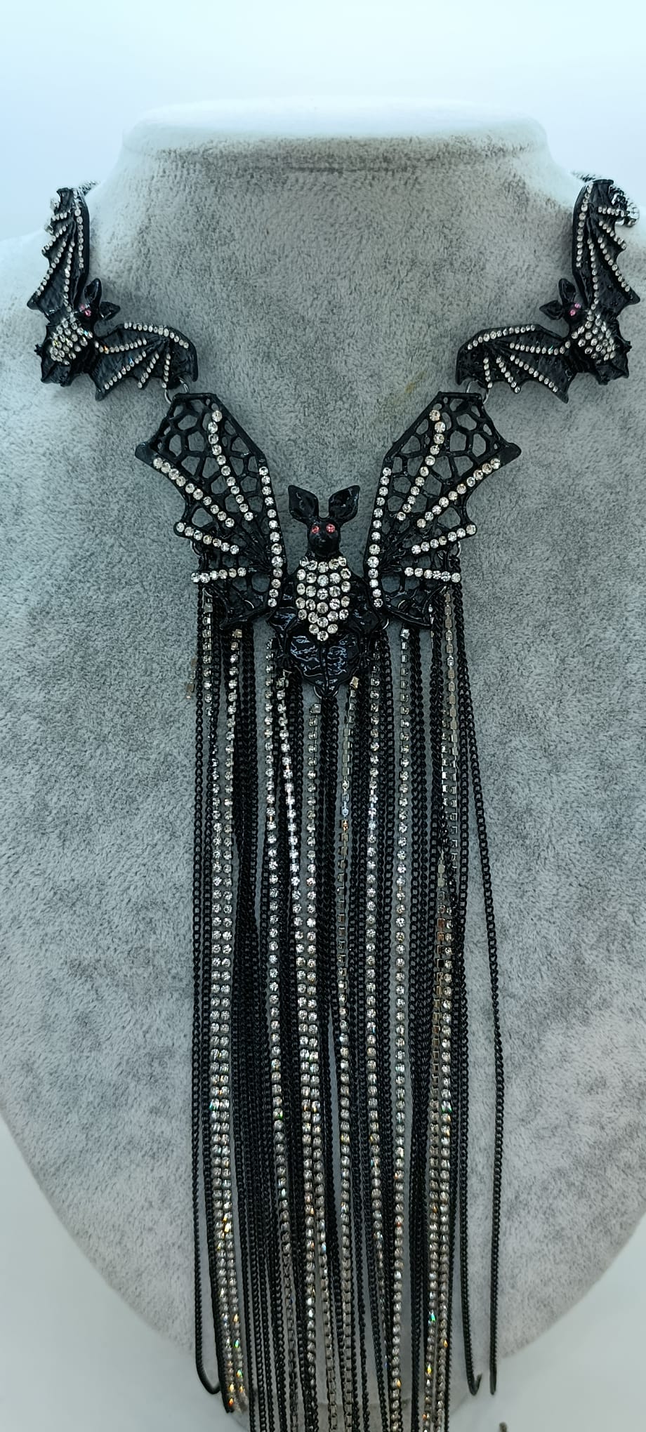 Yarasa  Kolye Taş Detay