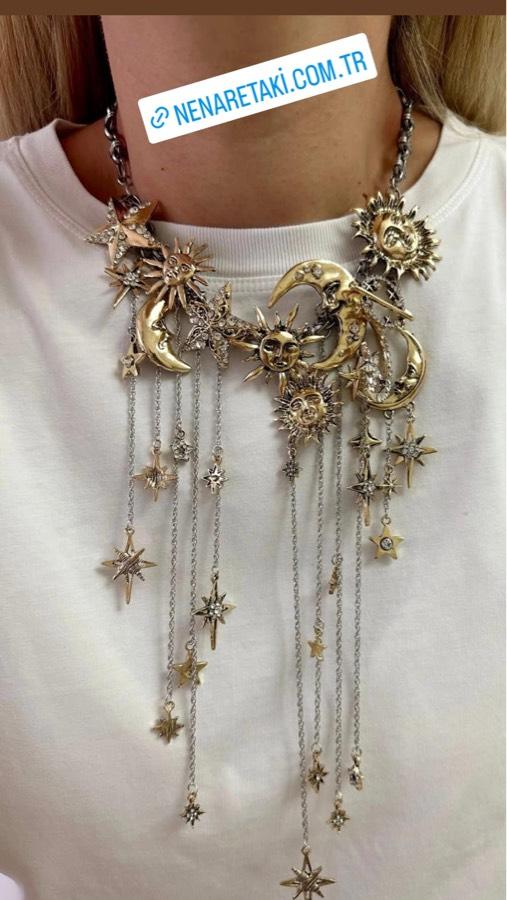 Charmlı marka kolye