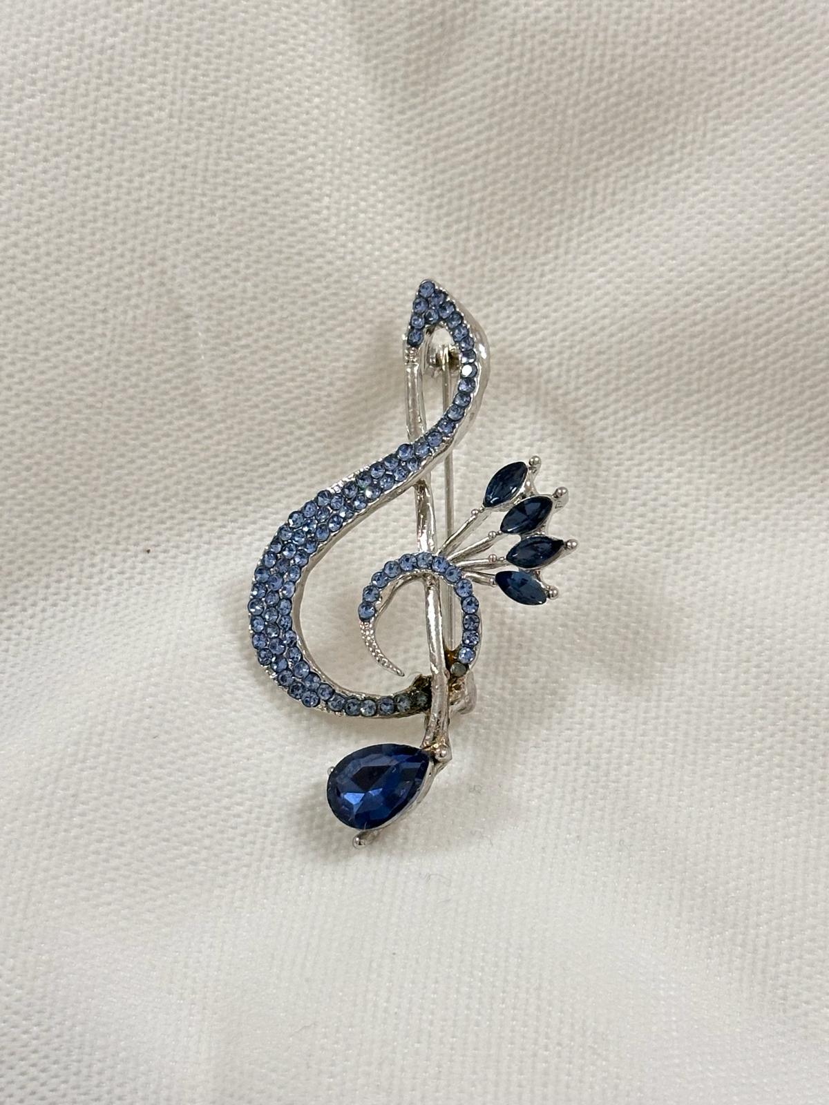 Sol Anahtarı Lacivert Taşlı Broş